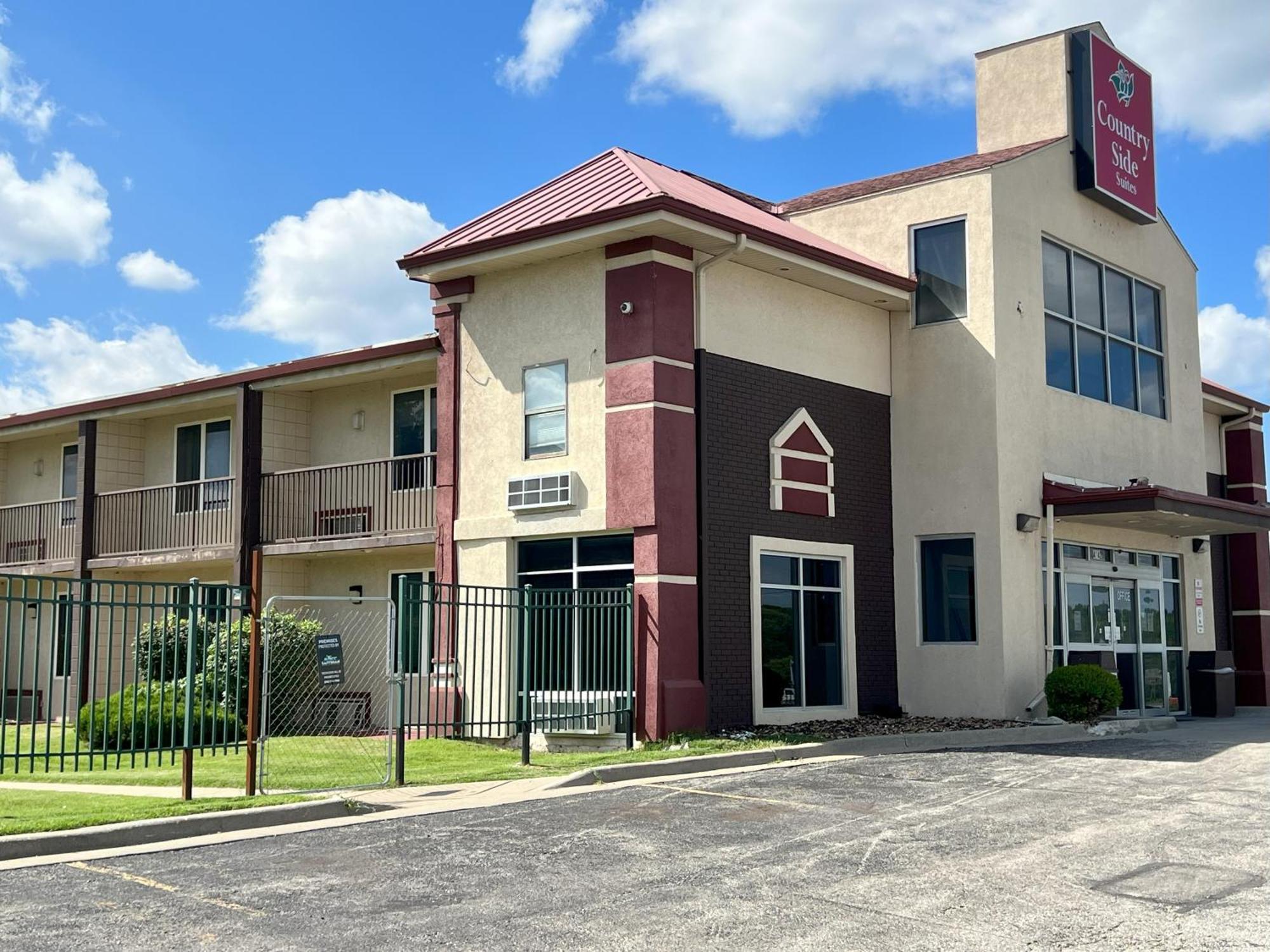 Countryside Suites Kansas City Independence I-70 East Sports Complex Hotel Exterior foto